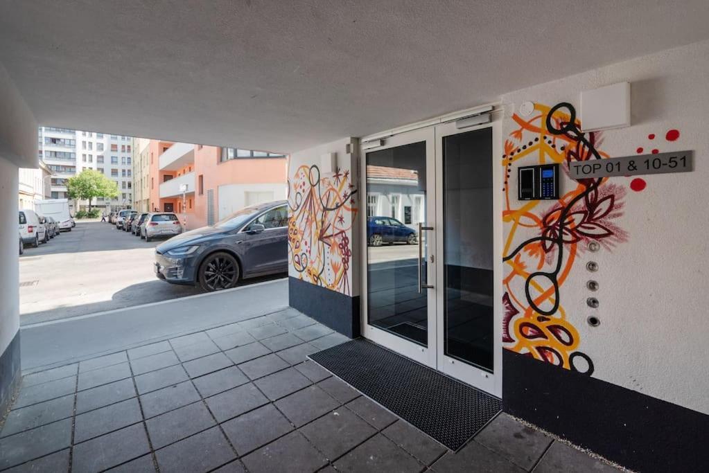 דירות וינה Neu Und Hell In Zentraler Ruhelage Mit Parkplatz מראה חיצוני תמונה